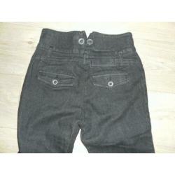 NIEUW!!! Aparte jeans van DEPT in maat XS