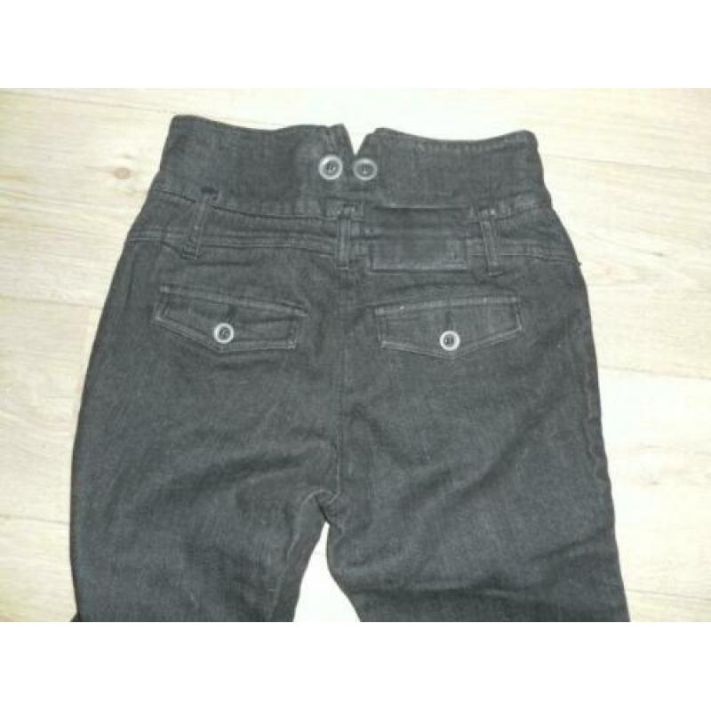 NIEUW!!! Aparte jeans van DEPT in maat XS