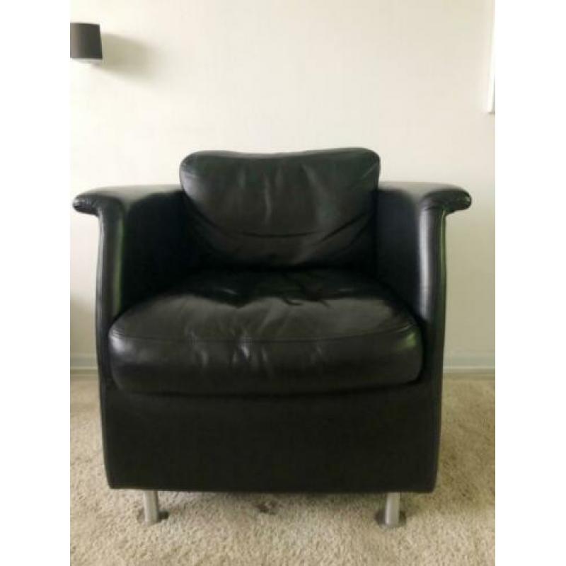 Zwarte leren stoelen (2stuks)