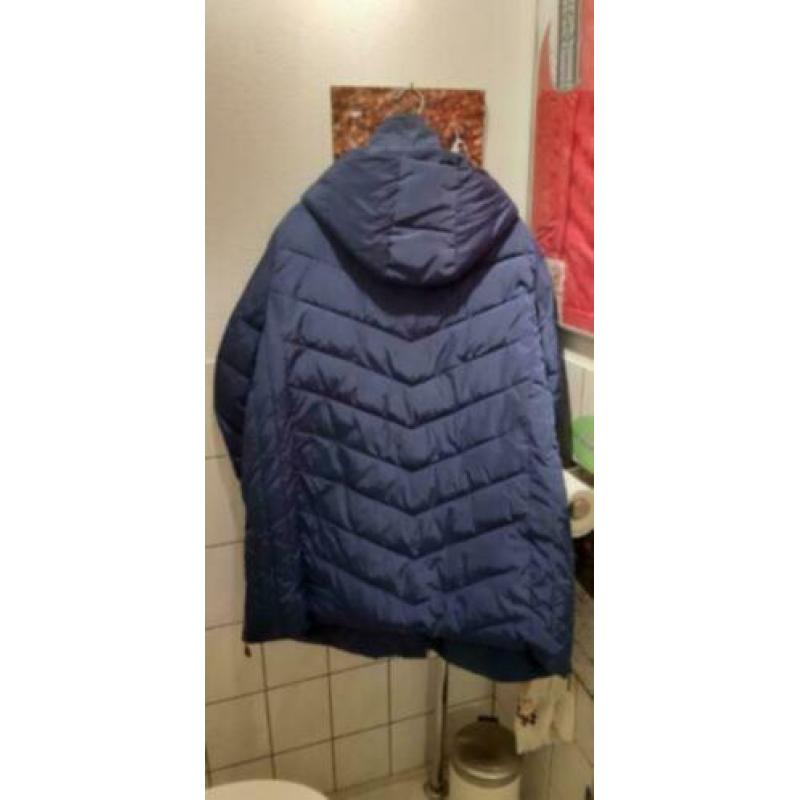 Winterjassen maat 54 -56 / 48-50