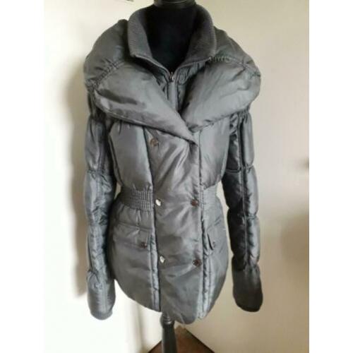 Leuke grijze gewatteerde winter jas, maat XL