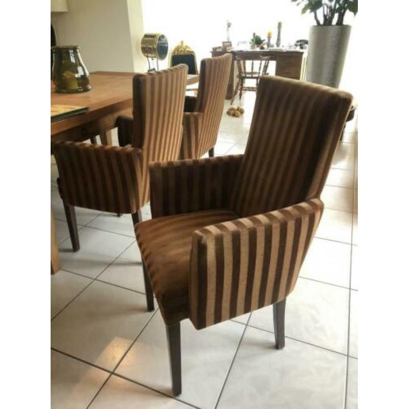 Eetkamerstoelen 8 stuks evt met tafel