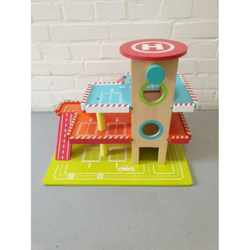 Houten garage Hema