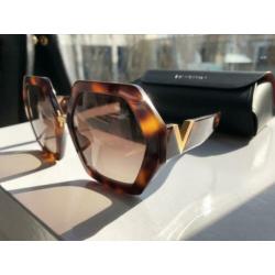 Valentino Hexagonal Oversized zonnebril