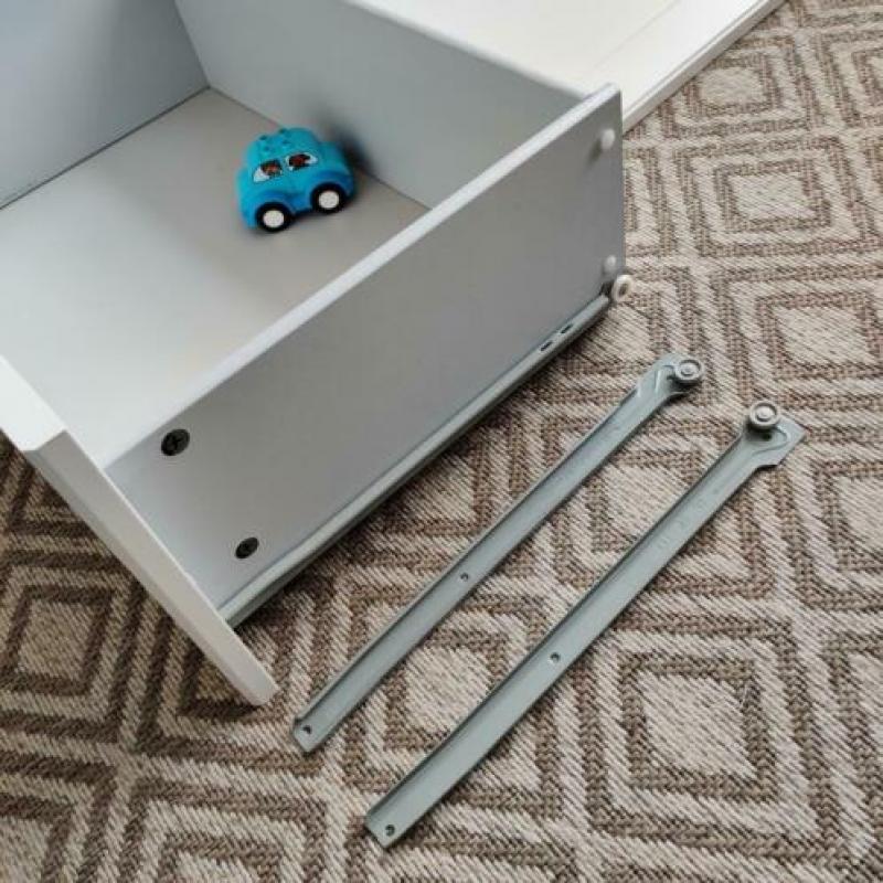 IKEA Besta, vassbo deurtjes fronten lade, wit.