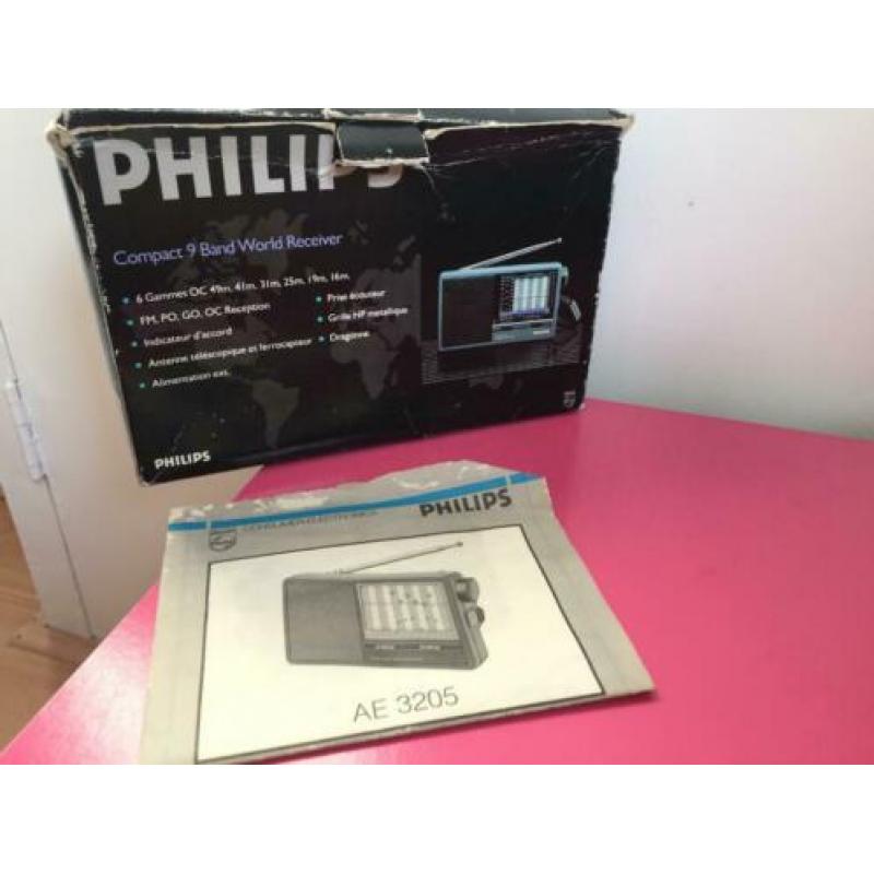 Philips AE3205 Wereldontvanger Radio Compact 9 Bands Vintage