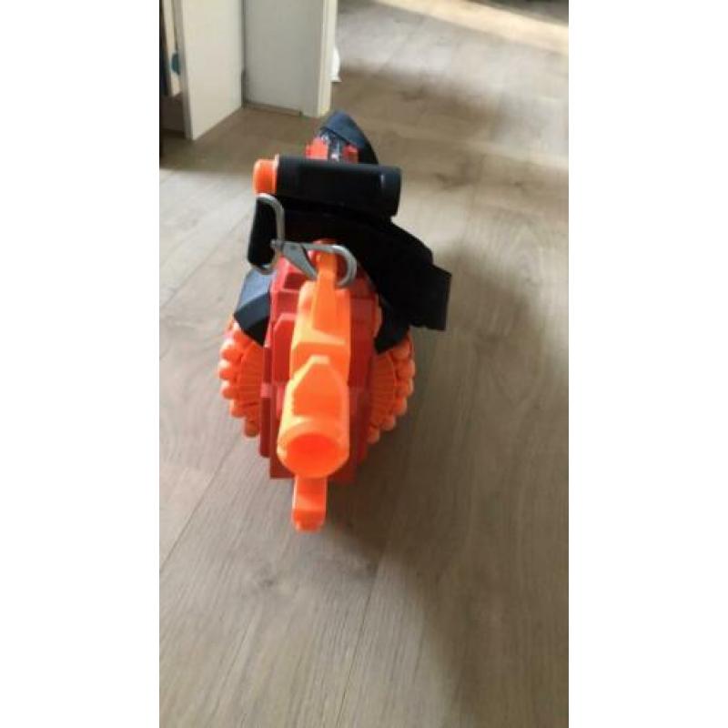 Mega Nerf Mastodon super cool!!