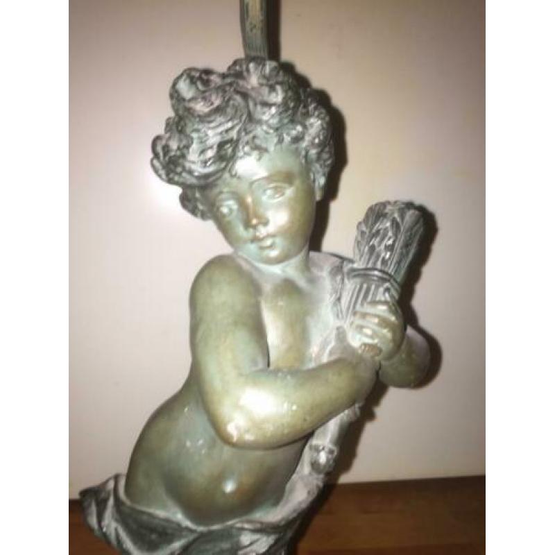 Grote Moreau lamp.