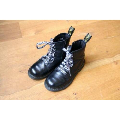 Dr. Martens maat 32