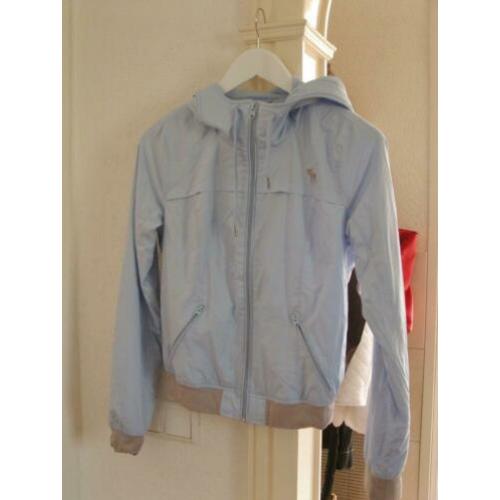 Abercrombie lichtblauw jack maat S