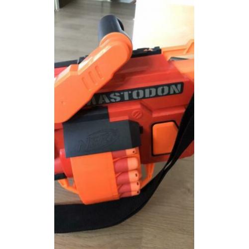 Mega Nerf Mastodon super cool!!