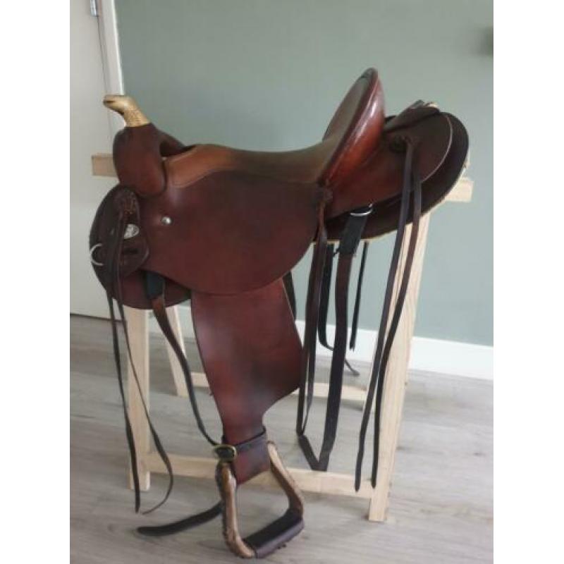 Nomad Western zadel (inc hoofdstel + 3 pads)|| Full Quarter
