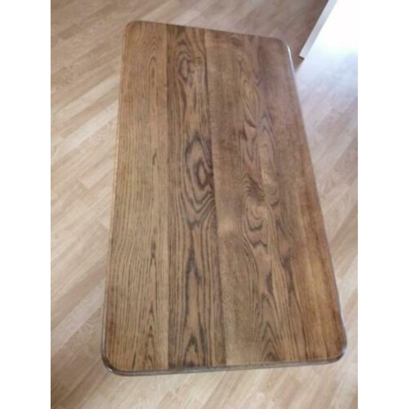 donker eiken salontafel
