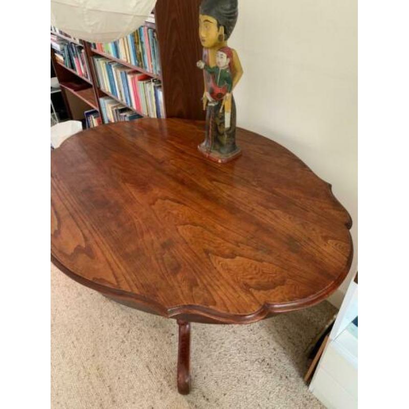 Antieke mahoniehouten tafel