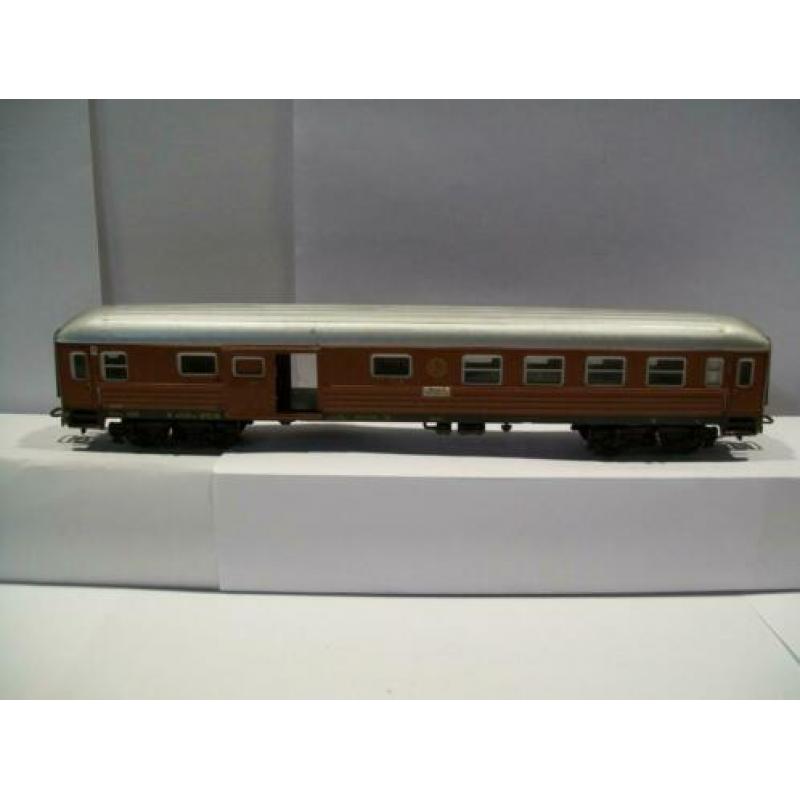 de enige op MP 4031 SJ