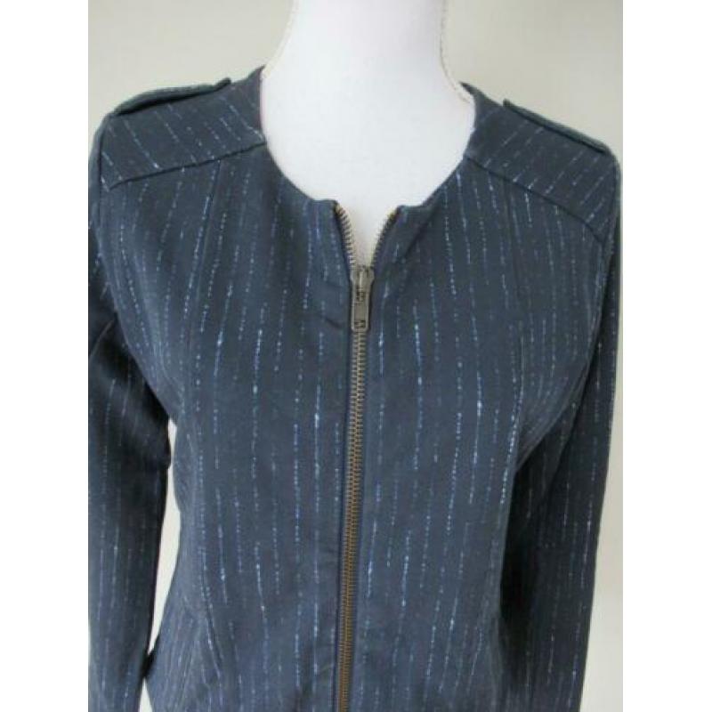 Liebeskind stretch jasje maat 38/M.