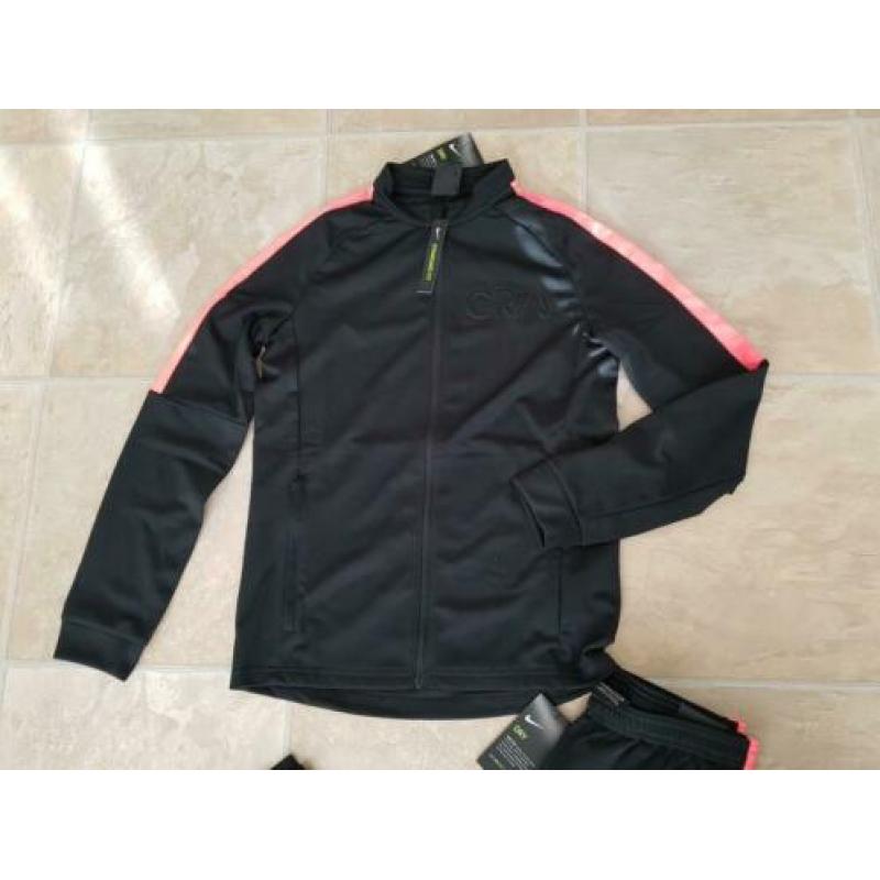 Nieuw Nike CR7 origineel trainingspak Zwart maat 158/170 XL