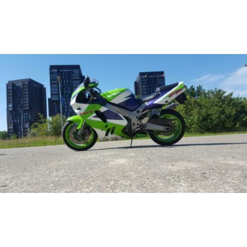 Kawasaki ZX-9R Ninja