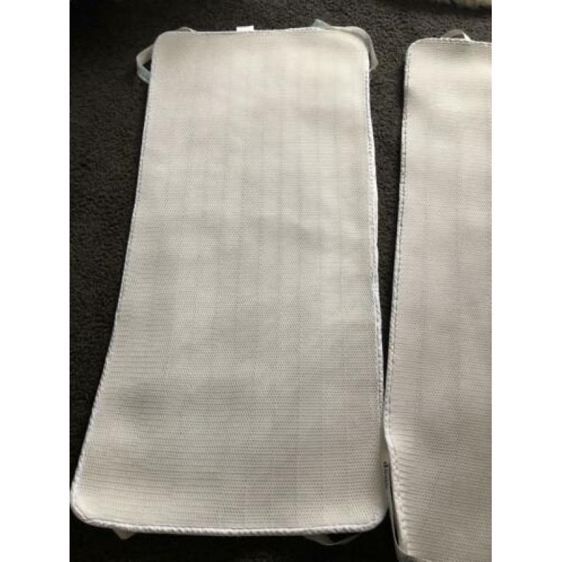 Aerosleep matras 2x evt incl bijbehorende aerosleep hoeslake