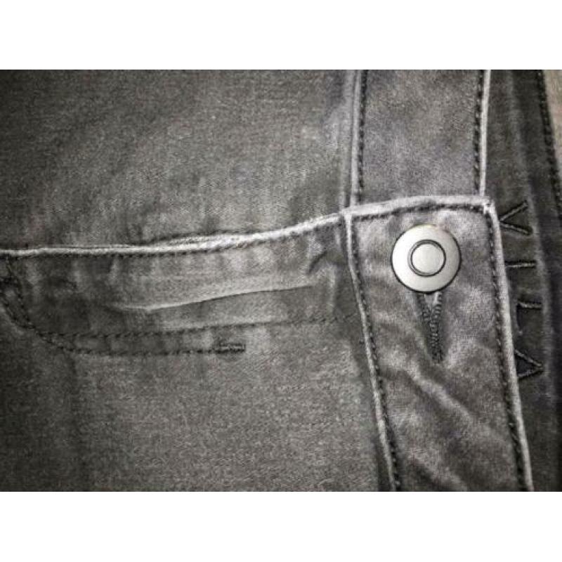 hippe Vila-skinny jeans, m 31 (L), zwart, prima staat, 7,50!