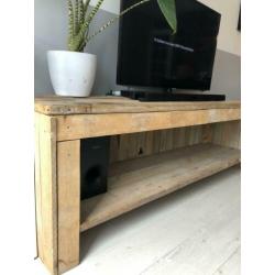 Steigerhouten tvkast