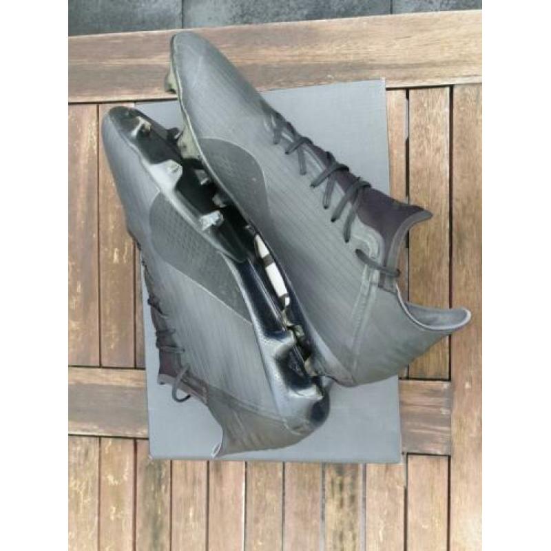 Adidas voetbalschoenen maat 46