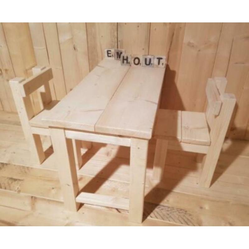 speeltafel met stoeltjes, handgemaakt van steigerhout