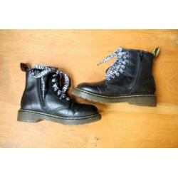 Dr. Martens maat 32