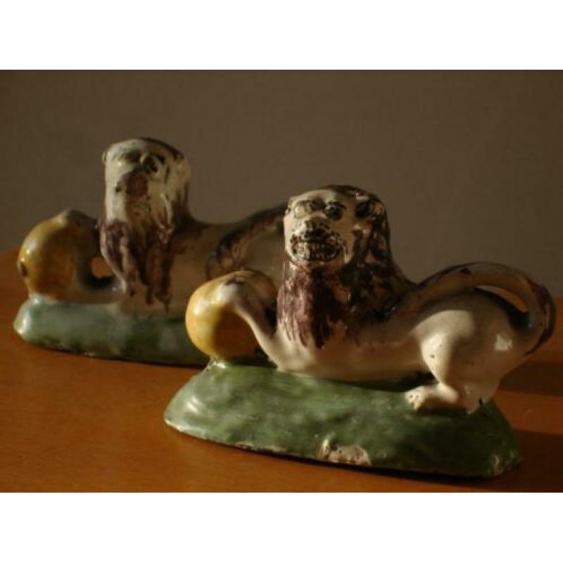 antieke DELFT ca1750 2x Fo dog Delfts aardewerk paar leeuwen