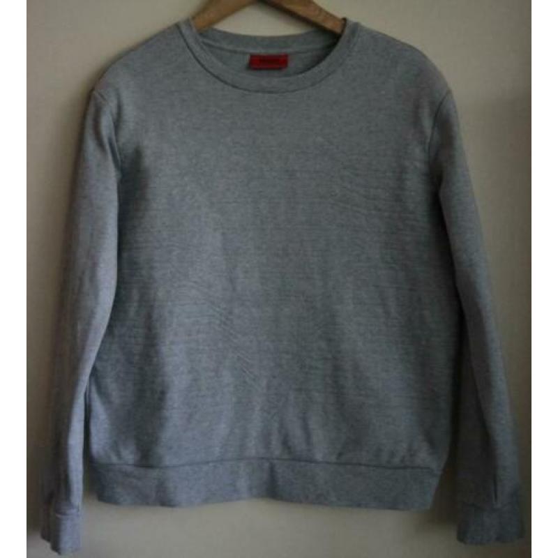 Erg mooie sweater van HUGO BOSS maat S