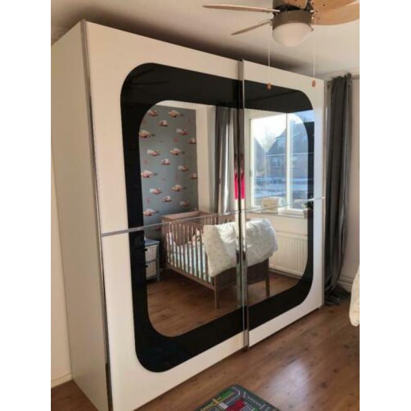 Kleding /hang kast