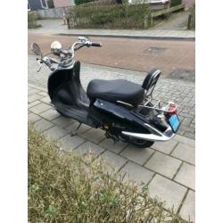 Fosti retro snor scooter 25km