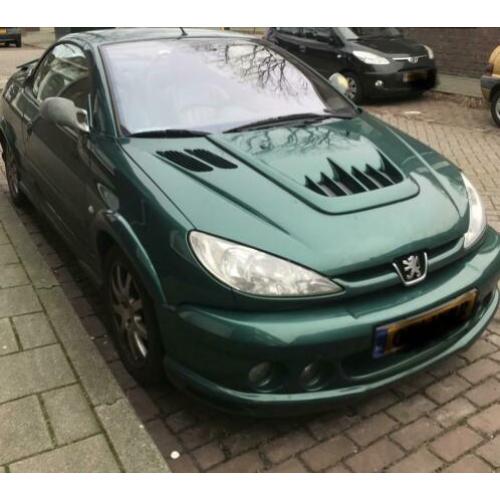 Peugeot 206 1.6 16V CC 2003 Groen