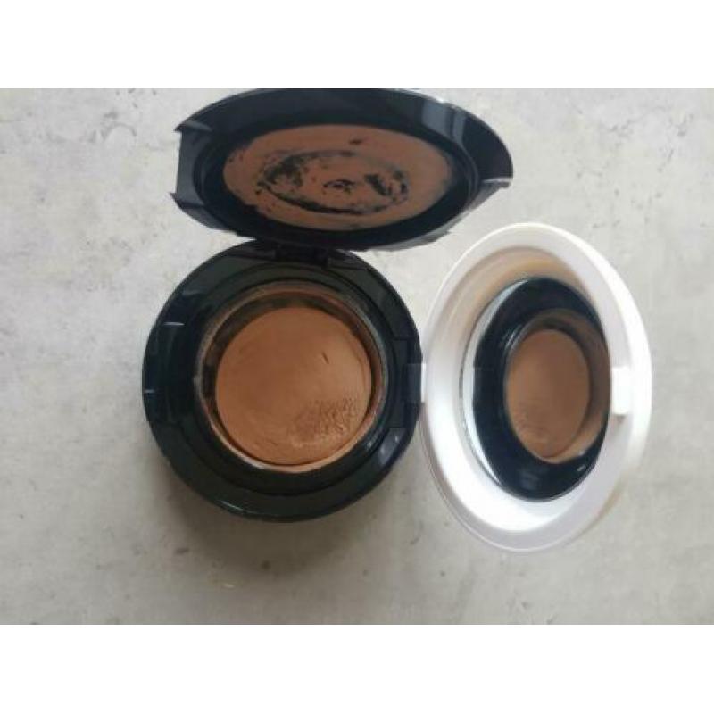 Calvin klein | compact foundation | 300 sand | ZGAN