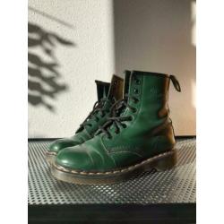 Groene Dr Martens Maat 36