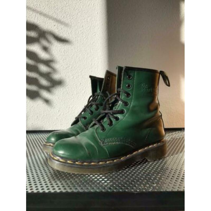 Groene Dr Martens Maat 36