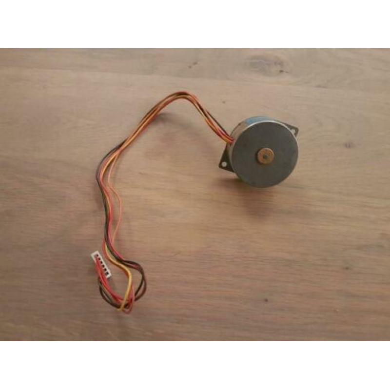 Fuji stepper motor smr40- 4812-B