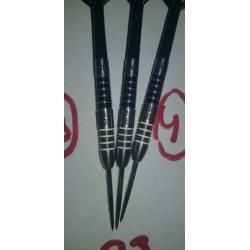 Darts accessoires te koop ! ! ! met dartpijlen en dartborden