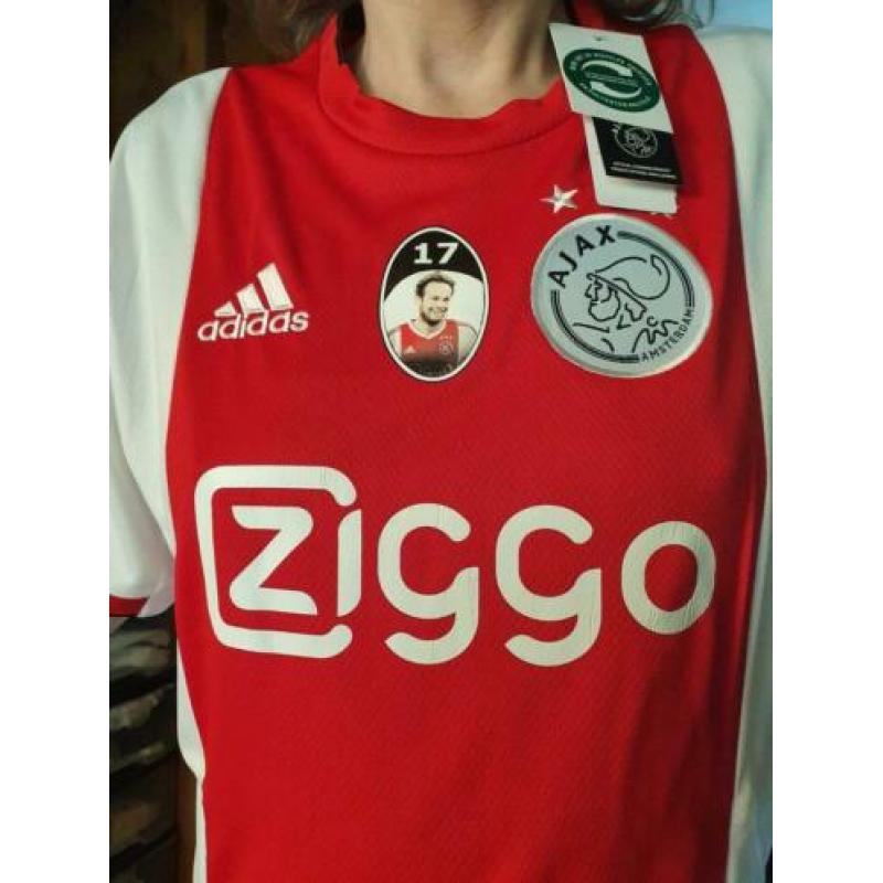 Nu verkrijgbaar S M XXL 3XL 4XL Voor info prijs e.d stuur pb