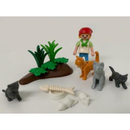 Poezenfamilie 4493 van Playmobil compleet