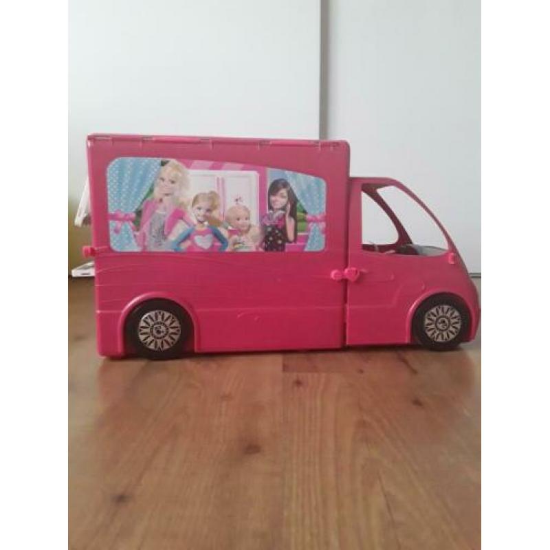 Barbie camper