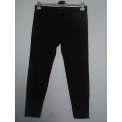 Maat 44 - zara basic - zwart / bordeaux broek