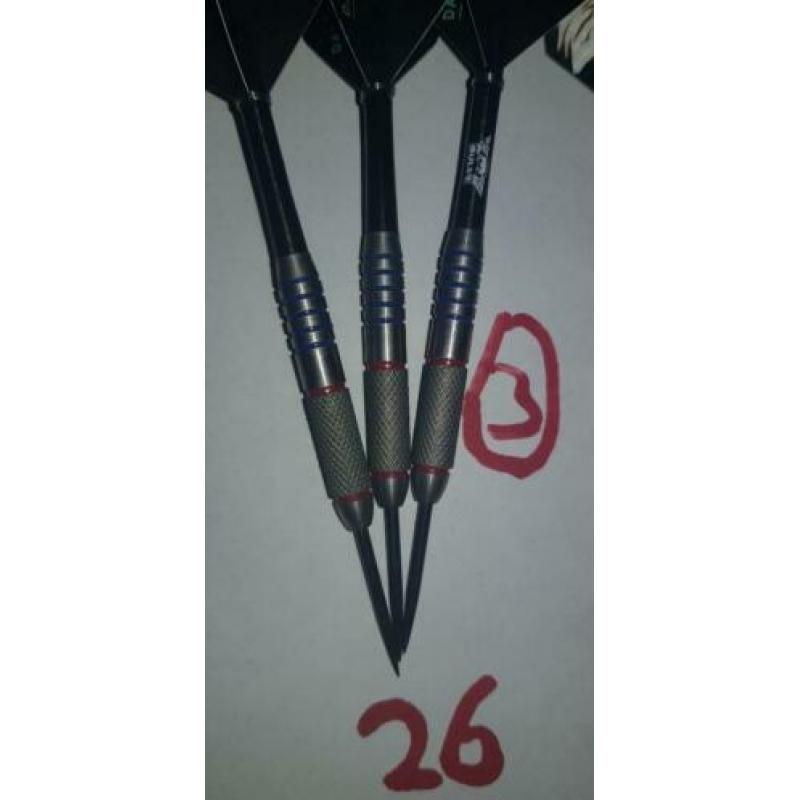 Darts accessoires te koop ! ! ! met dartpijlen en dartborden
