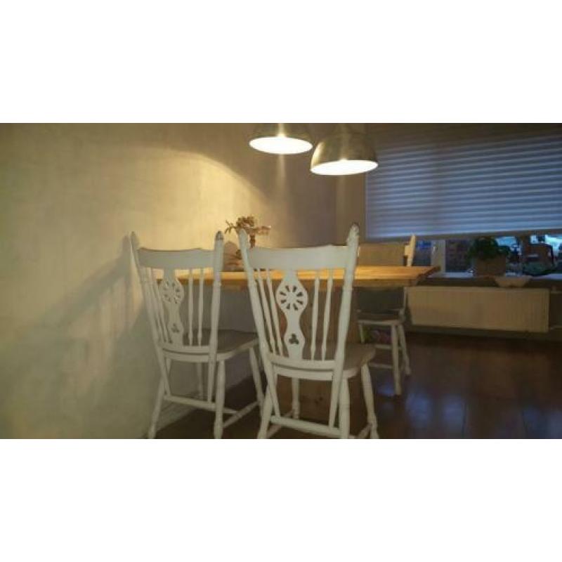 Voor alleen de tafel