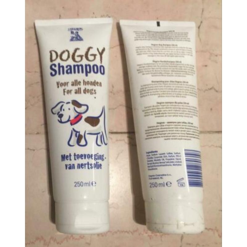 Hondenshampoo/voerzakje/blokkenblik/bakje/speeltjes