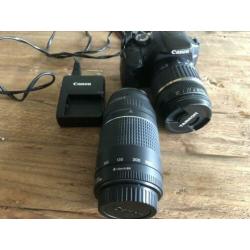 Camera Canon Eos 450D met twee lenzen