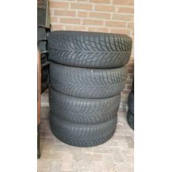 set winterbanden met lichtmetalen velgen renault megane 3