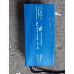 Victron Blue Power Charger accu oplader scootmobiel