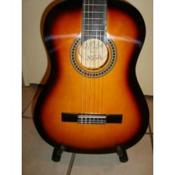MSA 4/4 klassieke gitaar, in 3 kleuren leverbaar (nieuw)