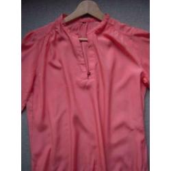 zalm kleurige blouse mt.m i.z.g.s